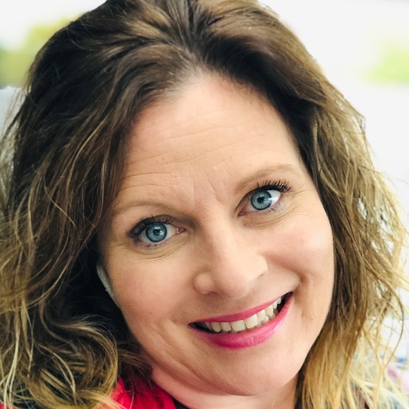 Meet your Posher, J - Picture 1 of 4